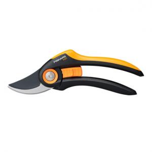 FISKARS vrtne škare s dvije oštrice Plus (P521) 1057167